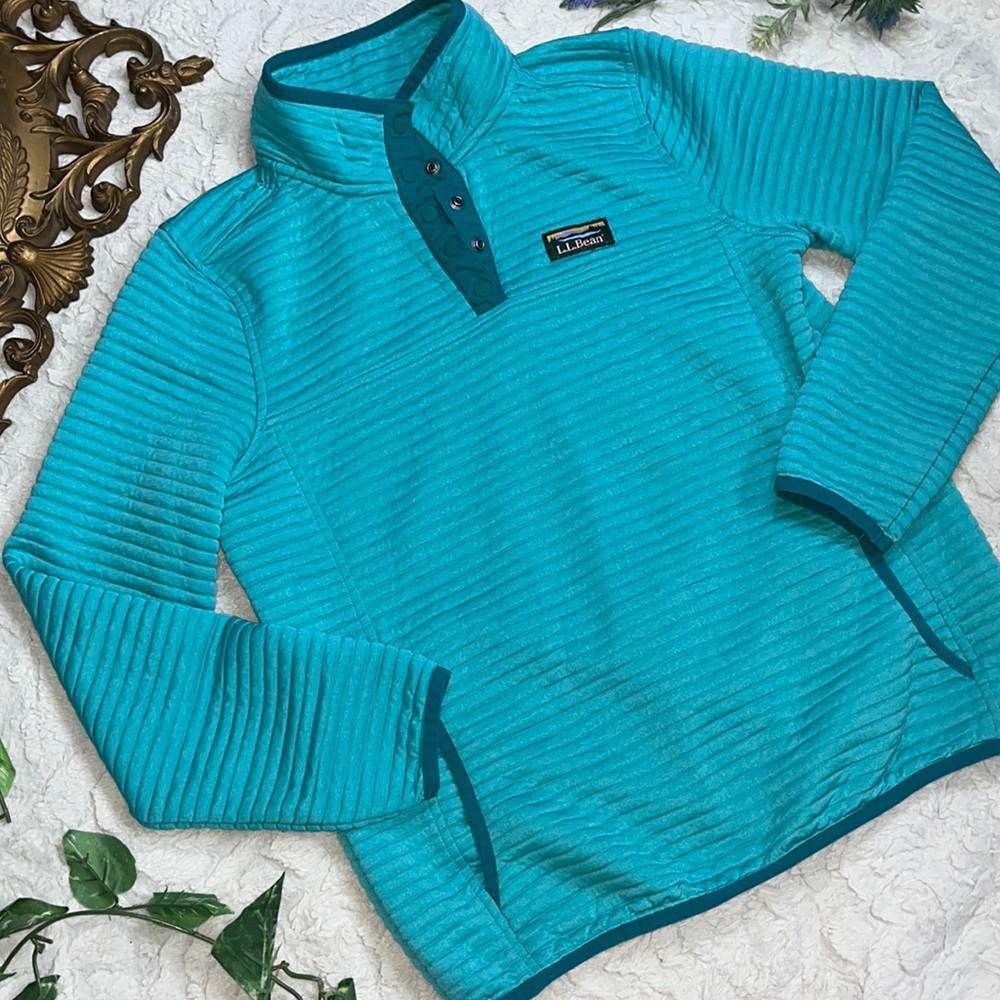 LL Bean Pull Over Sweatshirt
